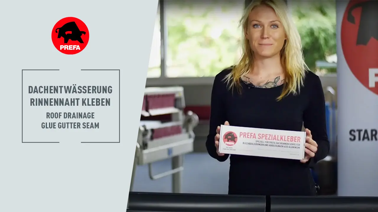Miniatyrbild för YouTube-videon från PREFA Academy-kanalen ”Limmning av rännskarven”