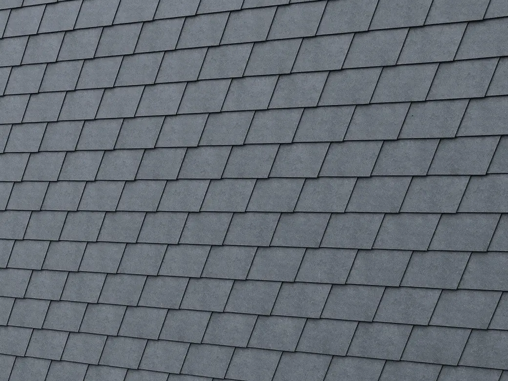 PREFA väggshingel i P.10 stengrå – detaljbild