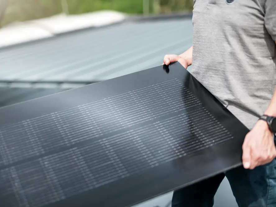 Detaljerad vy av en enda PREFALZ solpanel