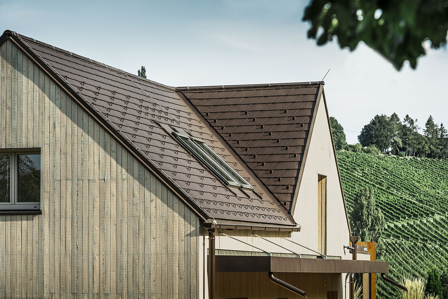 Referensobjekt PREFA Taksystem Takshingel 11 P.10 nötbrun